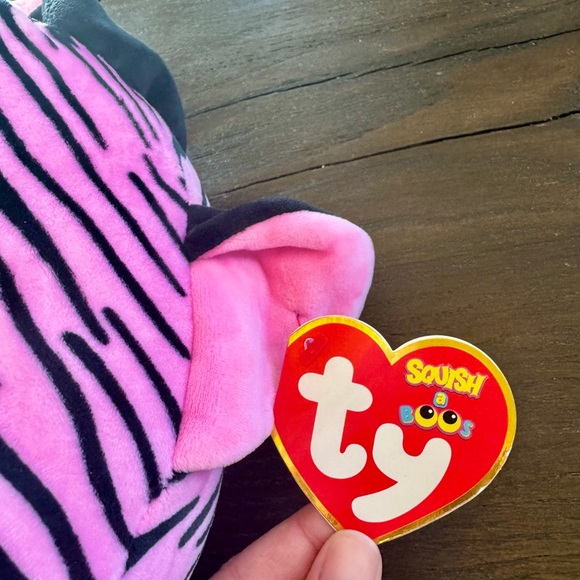Ty Squish Pink Stuffed Animal - Picture 3 of 3